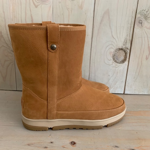 ugg classic short weather chestnut new boots - Picture 2 of 6